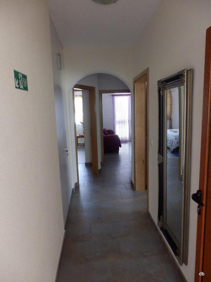 Apartment Radalj *
